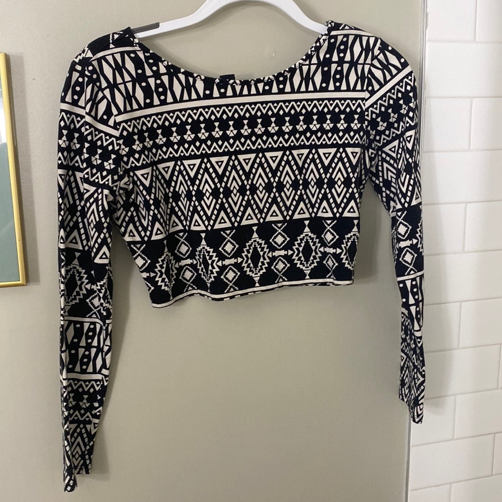 Crop top